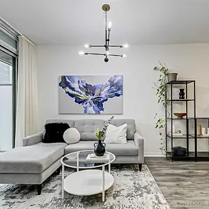 https://prime-location-stunning-2-bdrm-condo.niagara-fallshotels.com